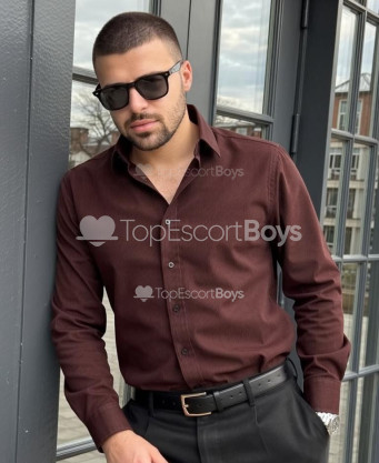 Photo escort girl MAXIMUS VIP XXL: the best escort service