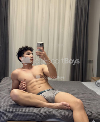 Photo escort girl Ferit: the best escort service