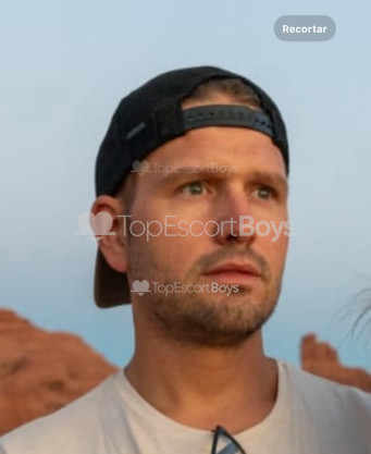 Photo escort girl Sandro : the best escort service