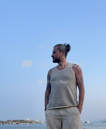 Photo escort girl Richy: the best escort service