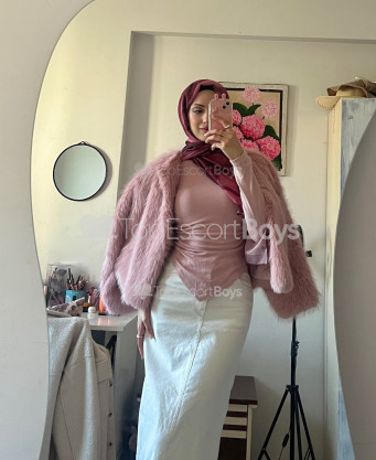 Photo escort girl Elif: the best escort service