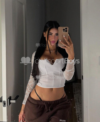 Photo escort girl Lyra: the best escort service