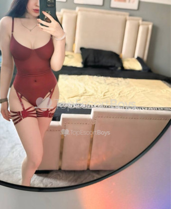 Photo escort girl Kara: the best escort service