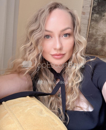 Photo escort girl Andrea: the best escort service