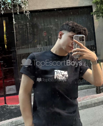 Photo escort girl TWINKLUCAA: the best escort service