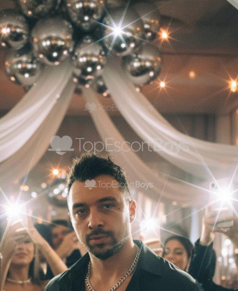 Photo escort girl Deniz: the best escort service