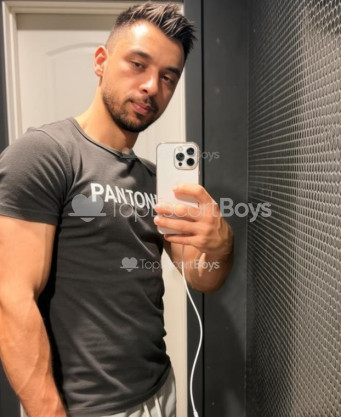 Photo escort girl Berk: the best escort service