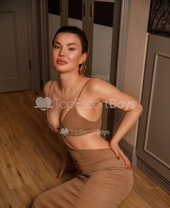 Photo escort girl Sofia: the best escort service