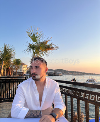 Photo escort girl Ege: the best escort service