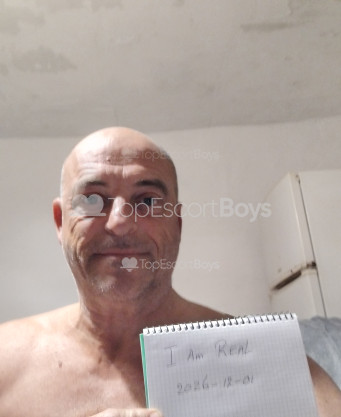 Photo escort girl Leo Gigolo: the best escort service