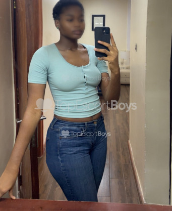 Photo escort girl Kinkie Babe: the best escort service