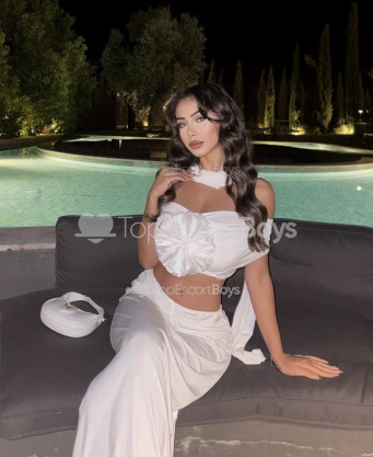 Photo escort girl Melda: the best escort service
