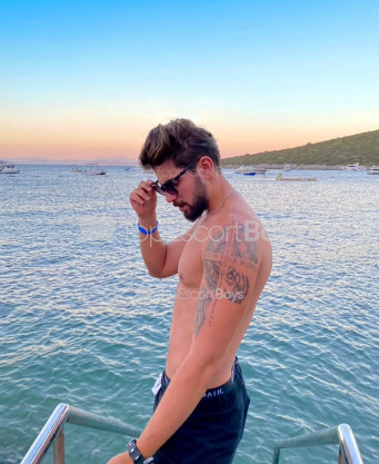 Photo escort girl Yaman : the best escort service