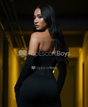 Photo escort girl LUNA VIEIRA: the best escort service