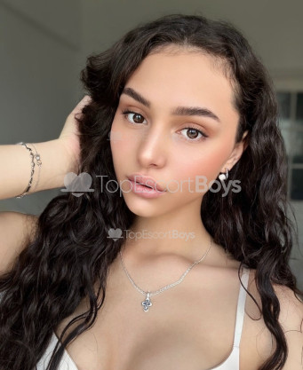 Photo escort girl Anna 19: the best escort service