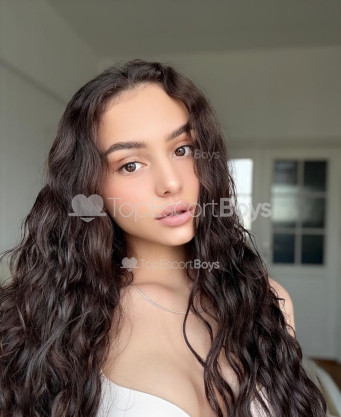 Photo escort girl Anna 19: the best escort service