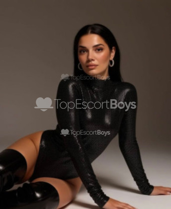 Photo escort girl EVA SWEET: the best escort service