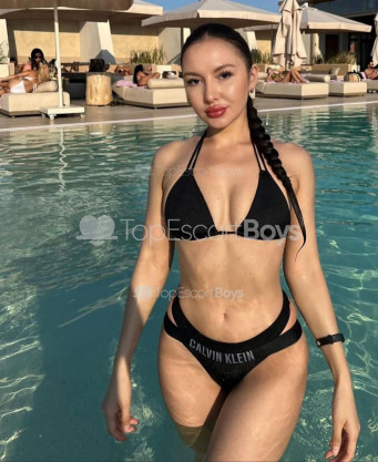 Photo escort girl Narin: the best escort service