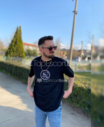 Photo escort girl Burak : the best escort service