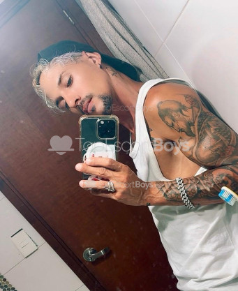 Photo escort girl Ray: the best escort service