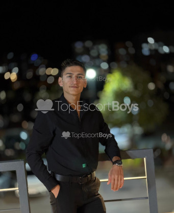 Photo escort girl Akay: the best escort service