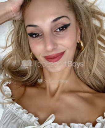 Photo escort girl Alina: the best escort service