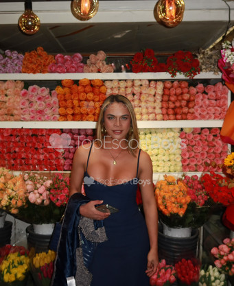 Photo escort girl Mercy Dela Vega: the best escort service