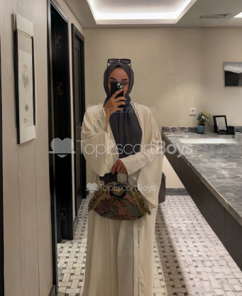 Photo escort girl Dilan: the best escort service