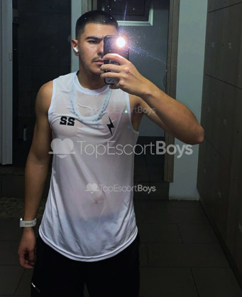 Photo escort girl Akis: the best escort service