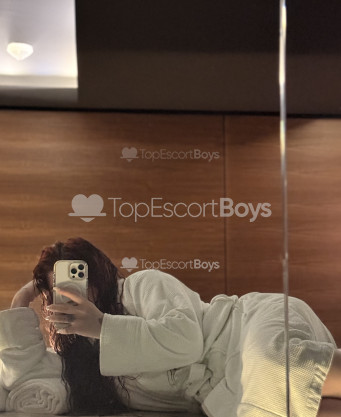 Photo escort girl PIRIL: the best escort service