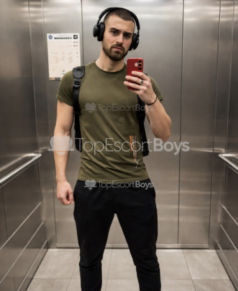 Photo escort girl Leon: the best escort service