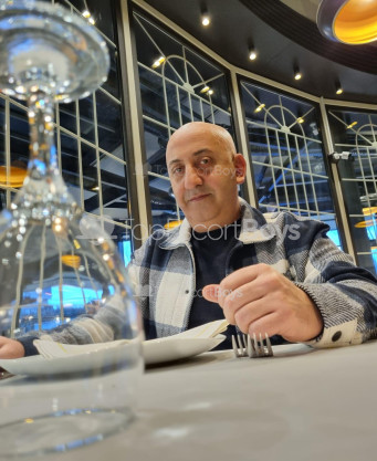 Photo escort girl EliteMan: the best escort service