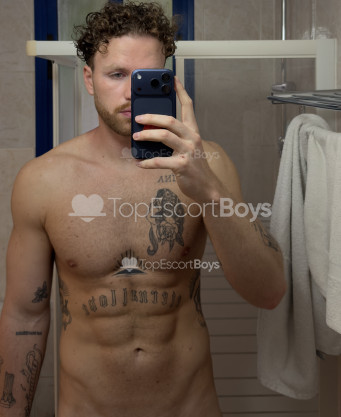 Photo escort girl Blond King: the best escort service