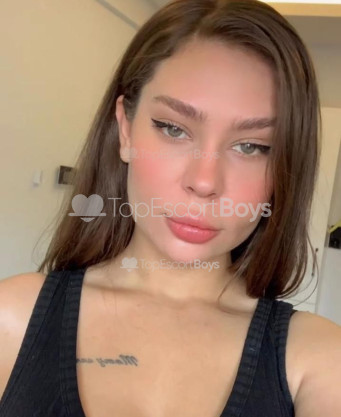 Photo escort girl Sophia: the best escort service