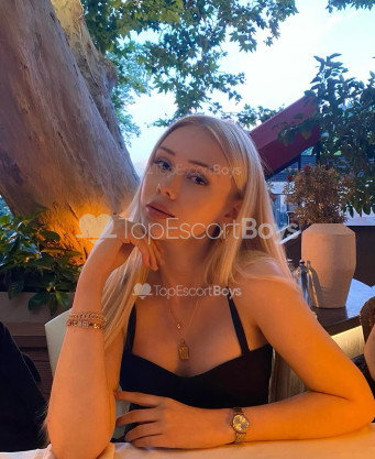Photo escort girl Tuana: the best escort service