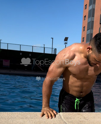Photo escort girl Call me Jonas: the best escort service