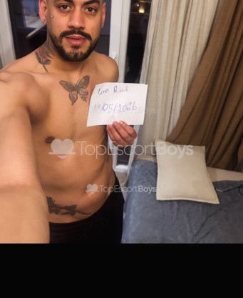 Photo escort girl Zayan lanz: the best escort service