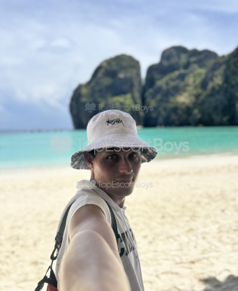 Photo escort girl Mark: the best escort service